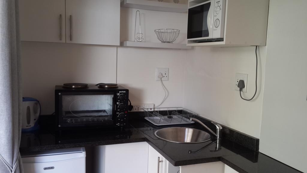 On Broadwalk Cottage Cape Town Bagian luar foto