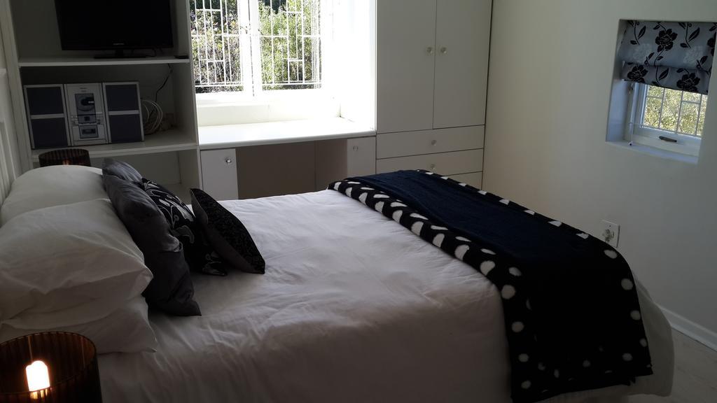 On Broadwalk Cottage Cape Town Ruang foto